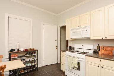 Main picture of 1415 W Henderson St