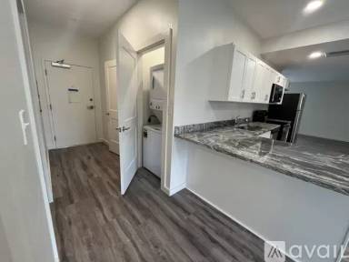 Main picture of 44 Bridge St