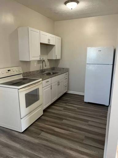 Main picture of 850 Hutchins Ave