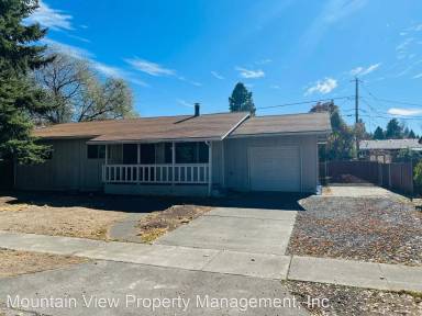 Main picture of 1211 NE Dempsey Dr