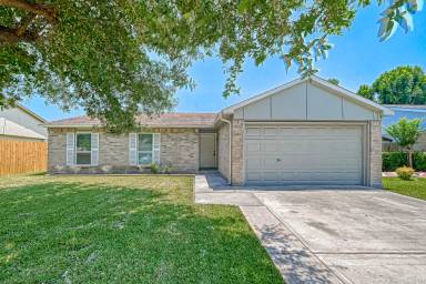 Main picture of 14538 Dartwood Dr