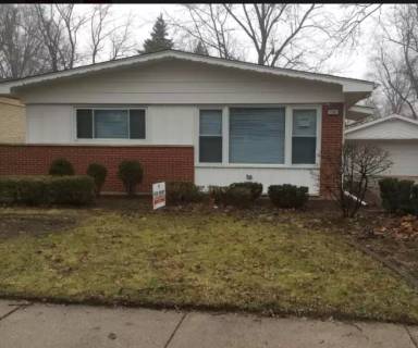Main picture of 739 W Strieff Ln