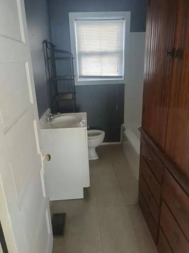 Main picture of 111 Walnut St