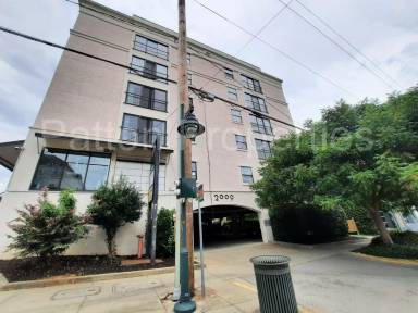 Main picture of Five Points Plaza Center