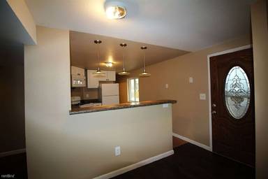 Main picture of 11 N 34th St