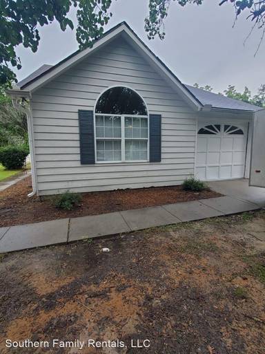 Main picture of 103 Shadow Pond