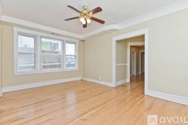 Main picture of 3135 N Cicero Ave