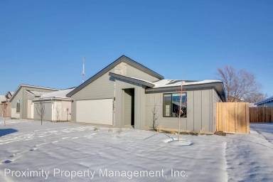 Main picture of 12652 W Fig Ct