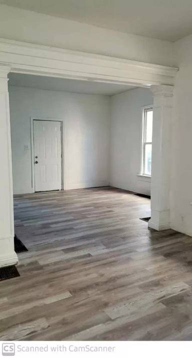 Main picture of 320 Bierce Ave