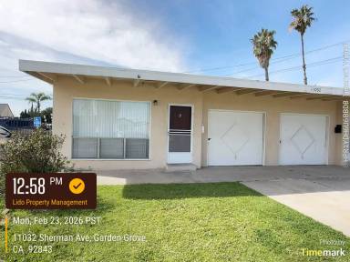 Main picture of 11002 Sherman Ave
