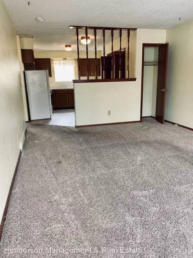Main picture of 635 Capitol Ave