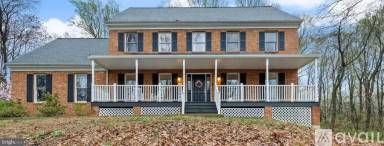Main picture of 425 Twin Arch Rd