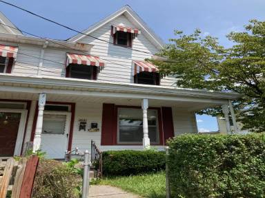 Main picture of 2620 Boas St