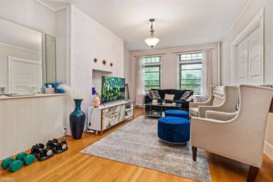 Main picture of 1803-23 Beacon St