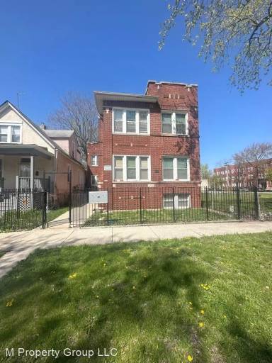 Main picture of 7310 S Dante Ave