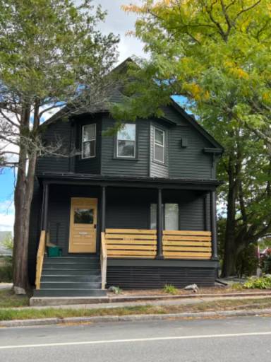 Main picture of 567 Hope St