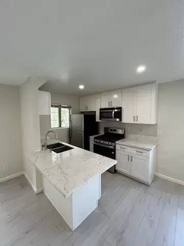 Main picture of 5529 Fulcher Ave