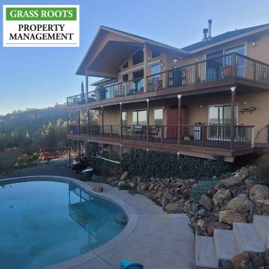 Main picture of 10615 Canyon Creek Ln