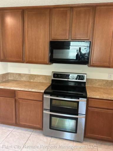 Main picture of 391 Hepburn Rd