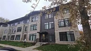 Main picture of 1533 E Latitude Ln