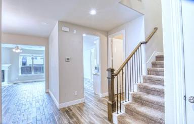 Main picture of 3009 Galveston St
