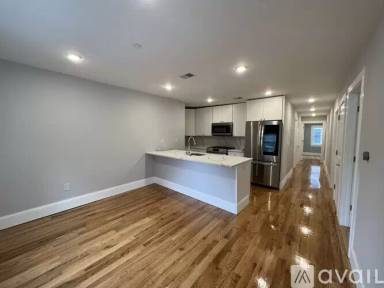 Main picture of 158 Morrison Ave