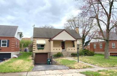 Main picture of 8349 Banbury St