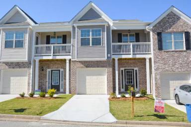 Main picture of 7124 Fringe Flower Dr