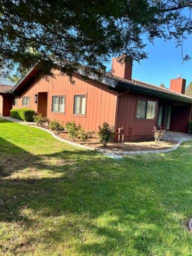 Main picture of 44771 Garden Ct