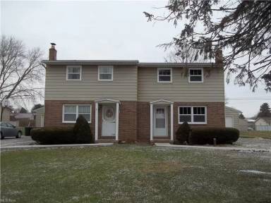 Main picture of 3616 Boettler St NE