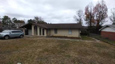 Main picture of 206 N 10th St