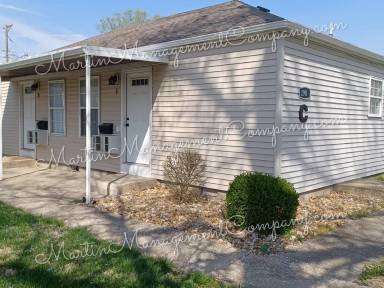 Main picture of 1900 W 10th St