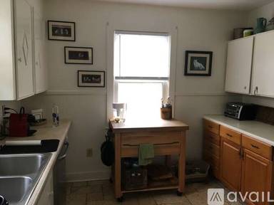 Main picture of 1217 Hollywood Dr