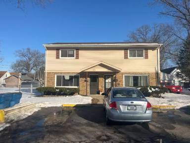 Main picture of 721 West St