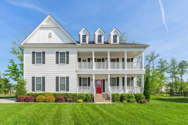 Main picture of 15400 Adelay Ct