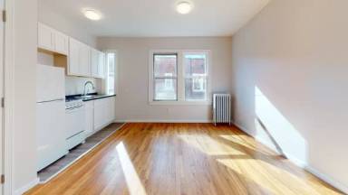 Main picture of 39 Charter Oak Pl