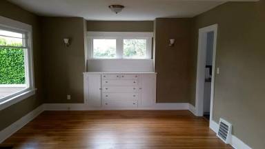 Main picture of 3727 SE Cora St