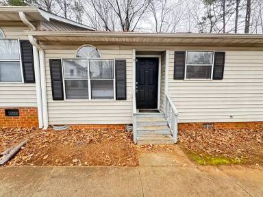 Main picture of 1300 Old Concord Rd