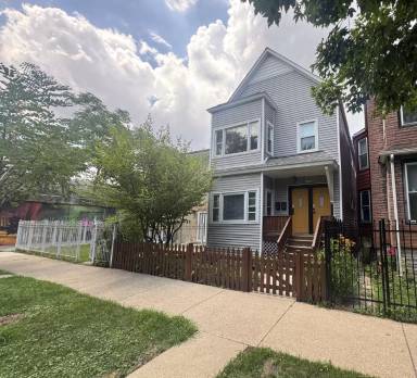 Main picture of 1808 N Albany Ave