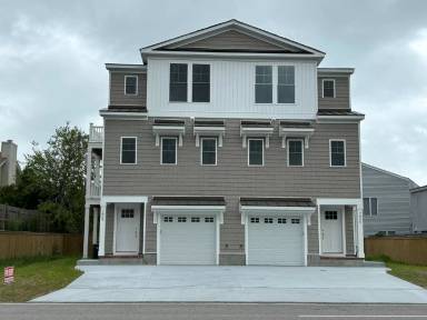 Main picture of 7805 Atlantic Ave