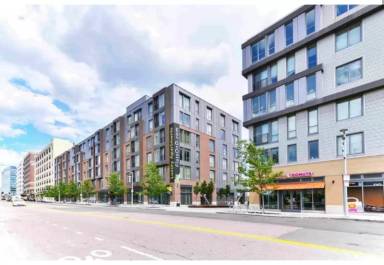 Main picture of Flats on D
