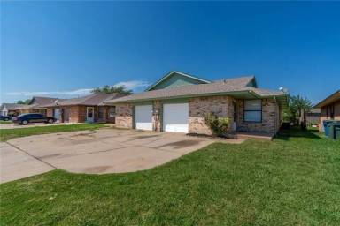 Main picture of 143 Barrett Pl