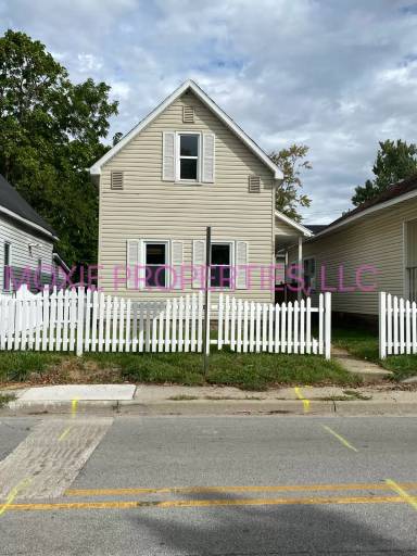 Main picture of 1004 W Jefferson St