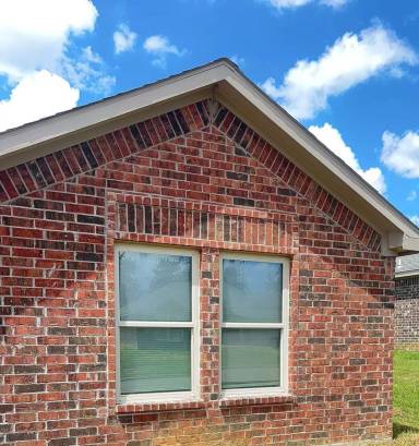 Main picture of 1132 Wind Haven Dr