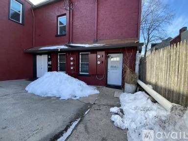 Main picture of 14 N Concord St