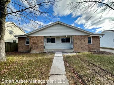 Main picture of 9040 N Joyce Ave