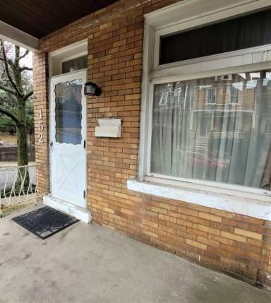 Main picture of 438 Kathleen St