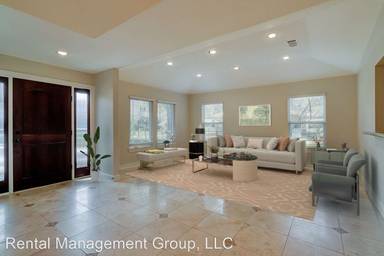 Main picture of 1526 Richelieu Ln
