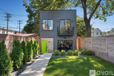 Main picture of 4318 Arsenal St