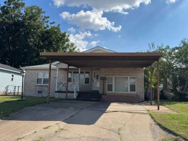 Main picture of 1414 NW Bessie Ave